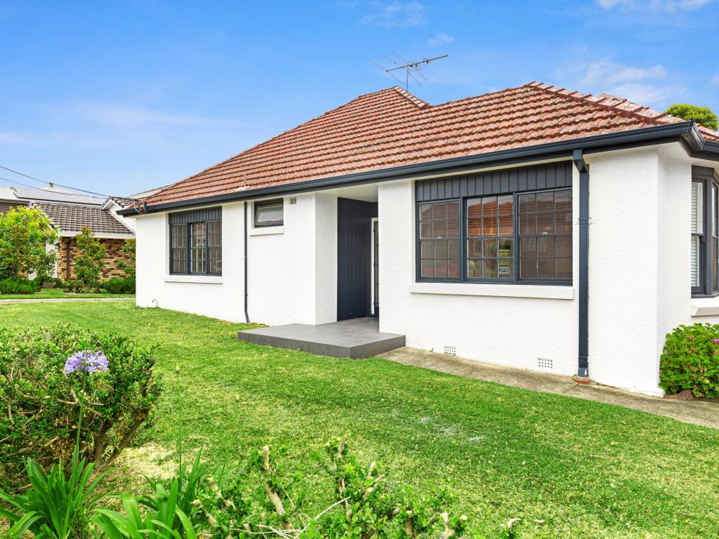 1 Ingara Ave, Miranda, NSW 2228