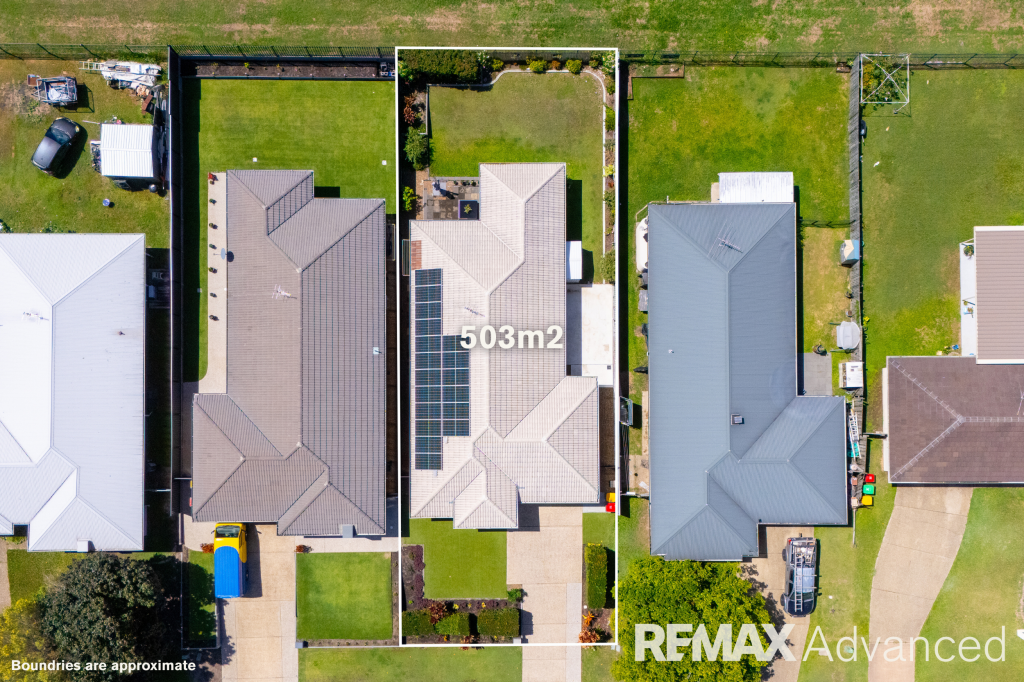 2/20 Water Gum Cres, Ningi, QLD 4511