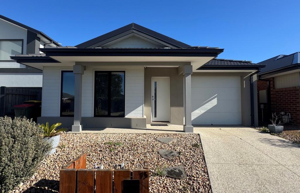 13 Homeland Way, Armstrong Creek, VIC 3217