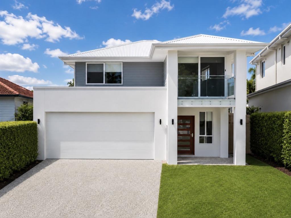 52 Hindes St, Lota, QLD 4179