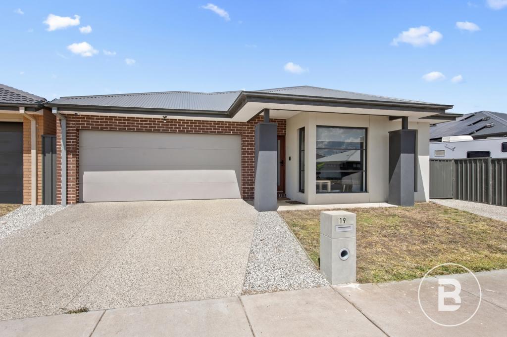 19 Mary Dr, Alfredton, VIC 3350