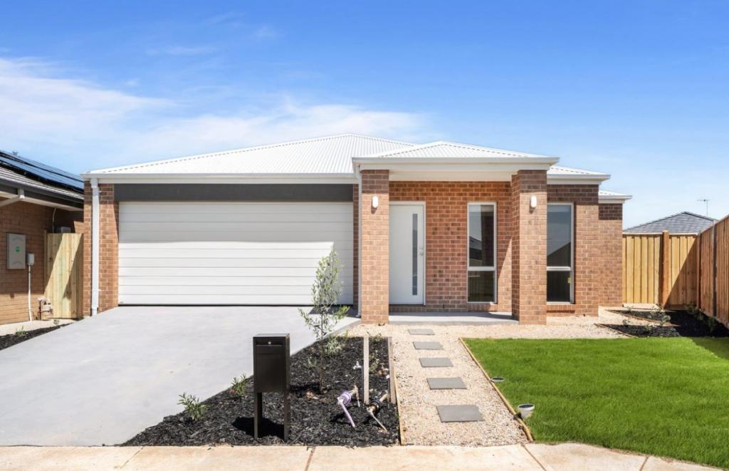 34 URQUHART RD, TARNEIT, VIC 3029