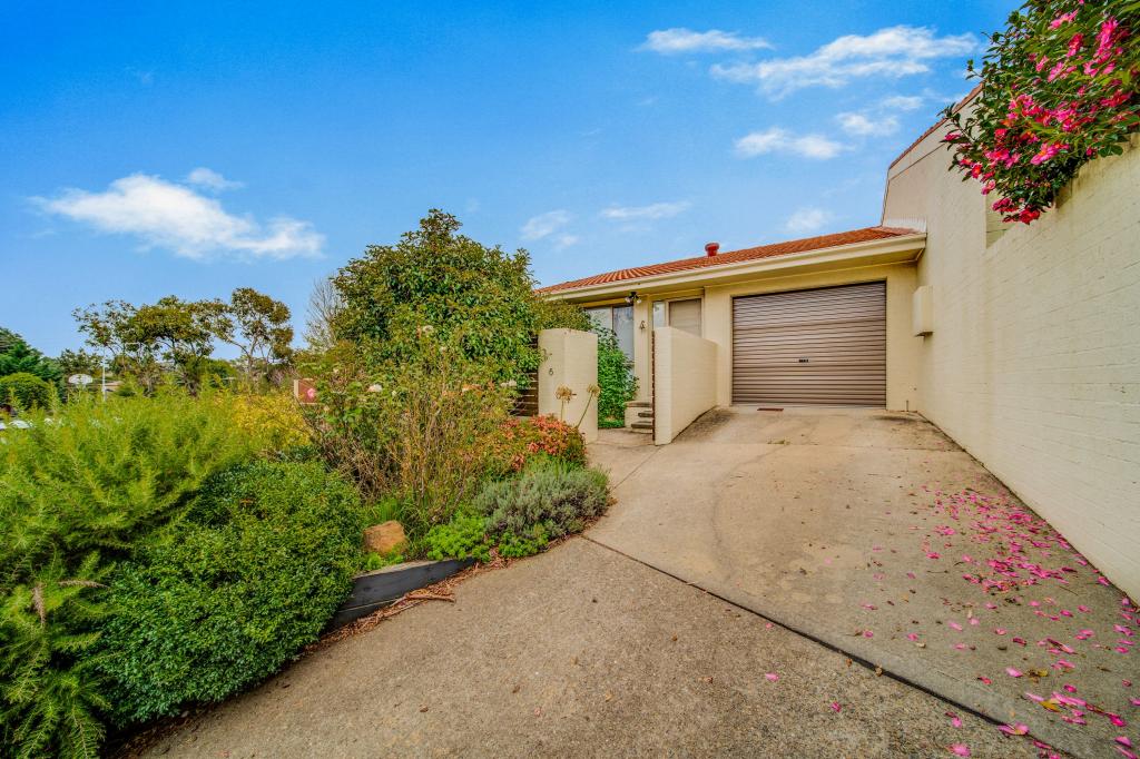6 D'Hage Ct, Melba, ACT 2615