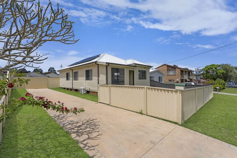 11 Perouse Ave, San Remo, NSW 2262