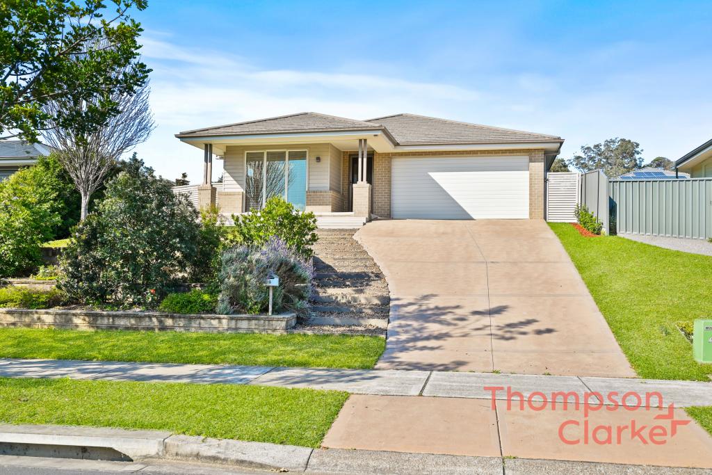 39 Grand Pde, Rutherford, NSW 2320