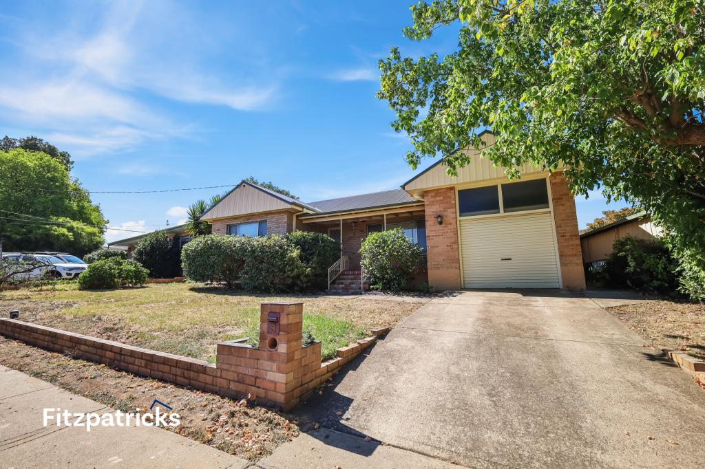 9 Stanley St, Kooringal, NSW 2650