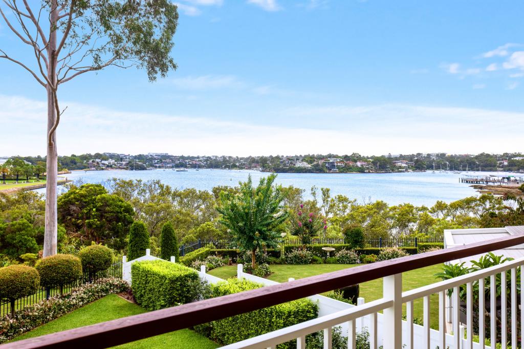 208/1-9 Admiralty Dr, Breakfast Point, NSW 2137