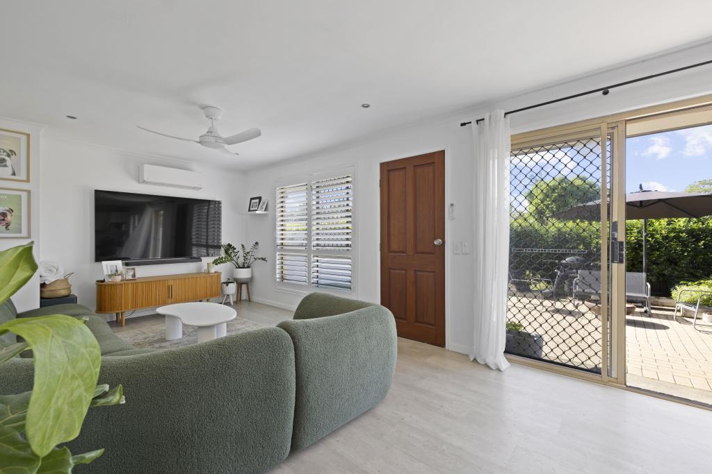 4/5 TANNOCK ST, ASHMORE, QLD 4214