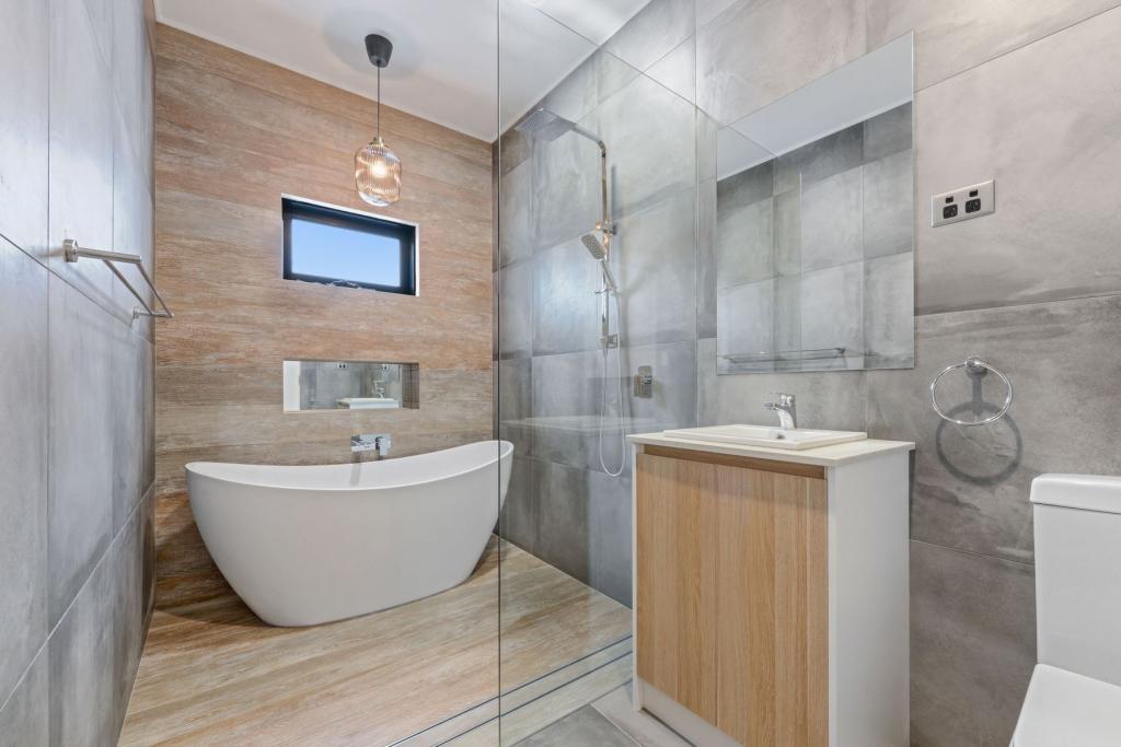 18 Leofrene Ave, Marrickville, NSW 2204