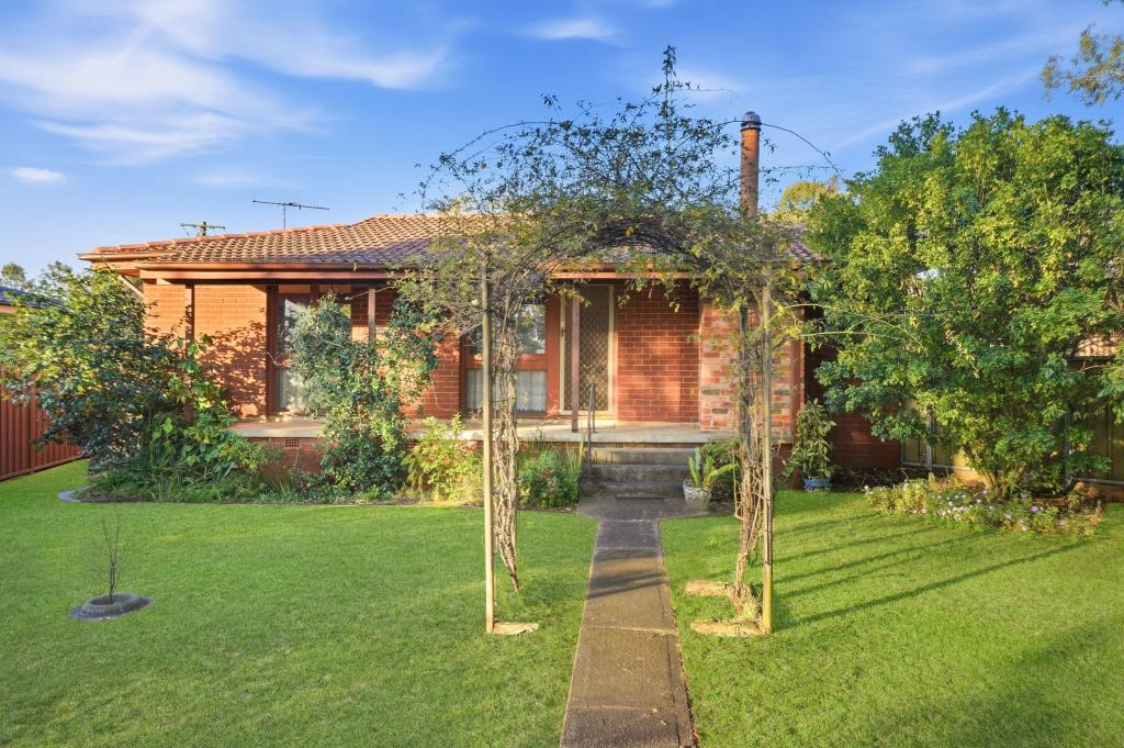 9 Bass Pl, Willmot, NSW 2770