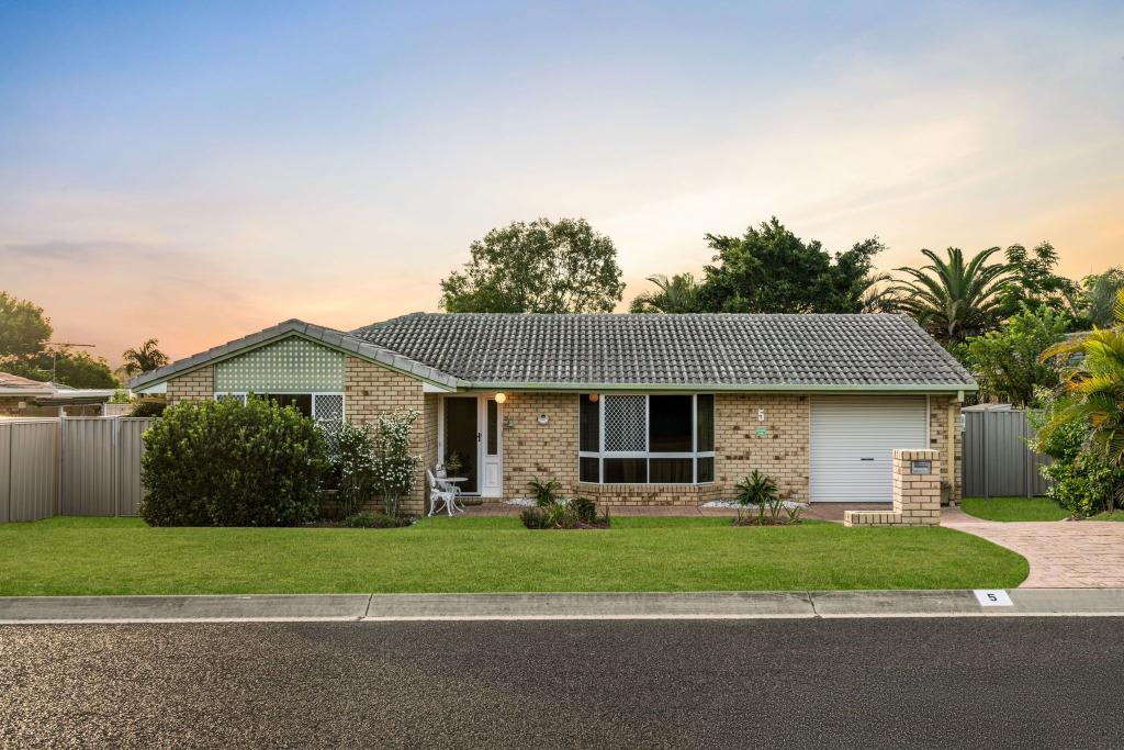 5 MILLWOOD ST, HERITAGE PARK, QLD 4118
