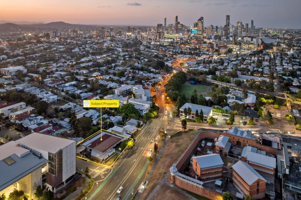 163 ANNERLEY RD, DUTTON PARK, QLD 4102