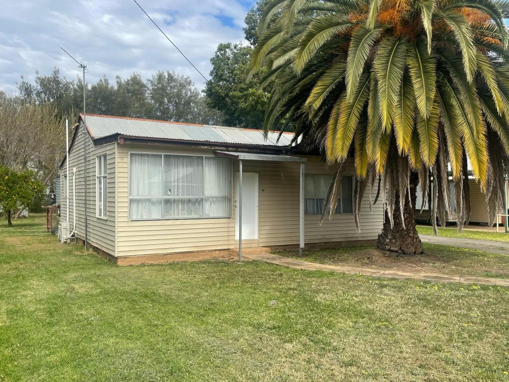 22 White St, Darlington Point, NSW 2706