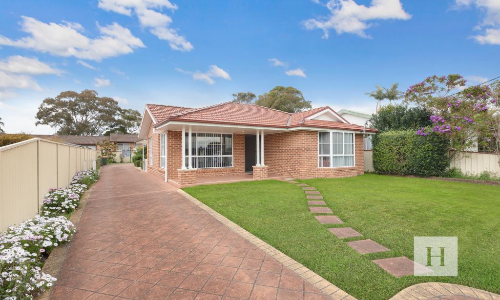 15 Alice Pde, Toukley, NSW 2263