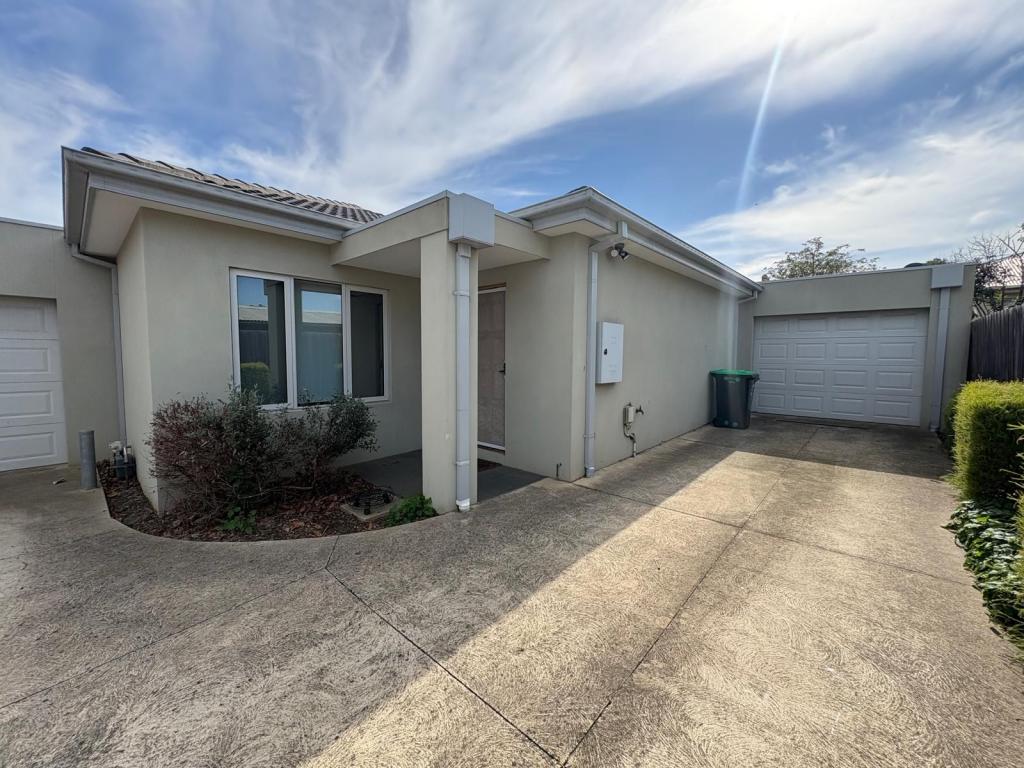 12a West Ct, Airport West, VIC 3042