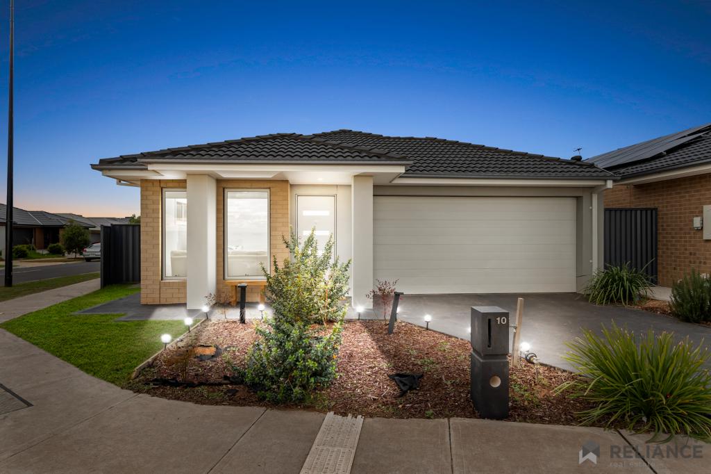 10 Paddy Way, Weir Views, VIC 3338