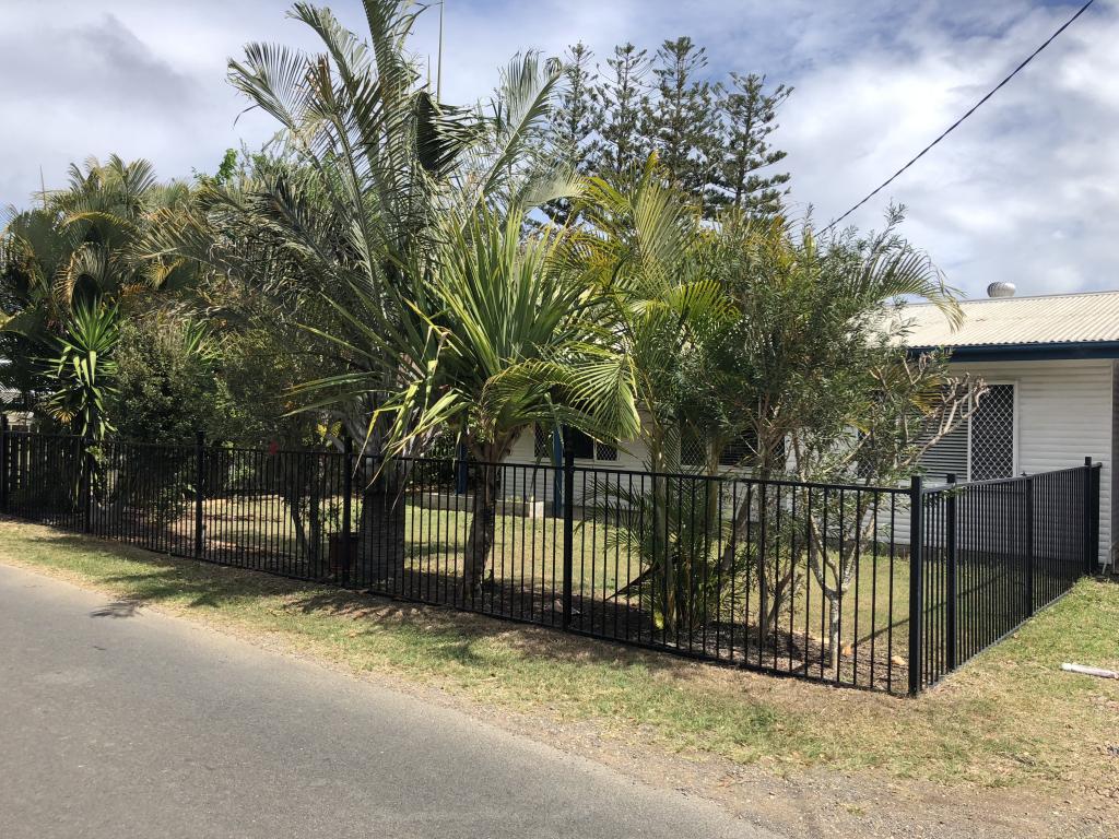 27 Leslie Lane, Scarness, QLD 4655