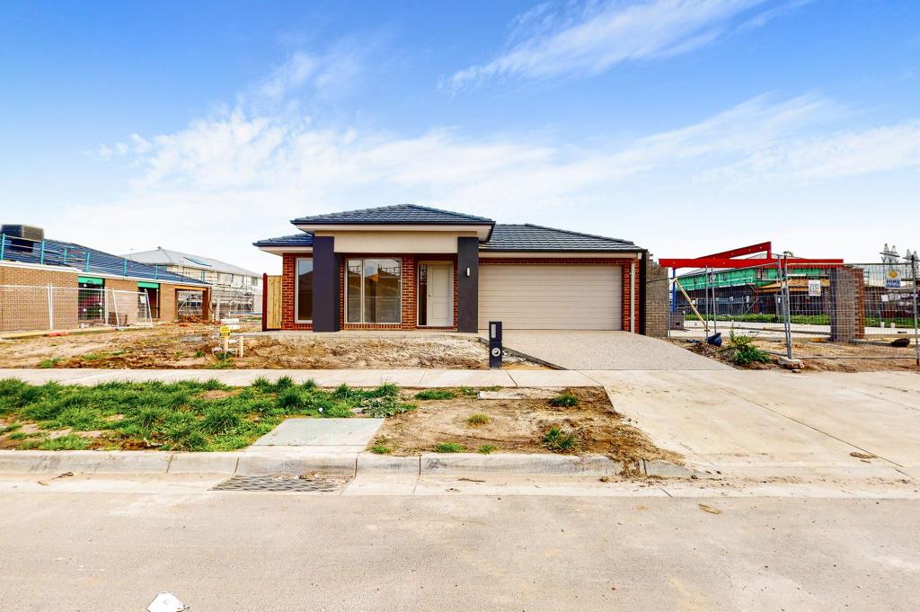 7 Sunlight Ave, Clyde North, VIC 3978