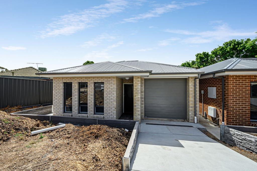 6 Nottingham Cres, Valley View, SA 5093