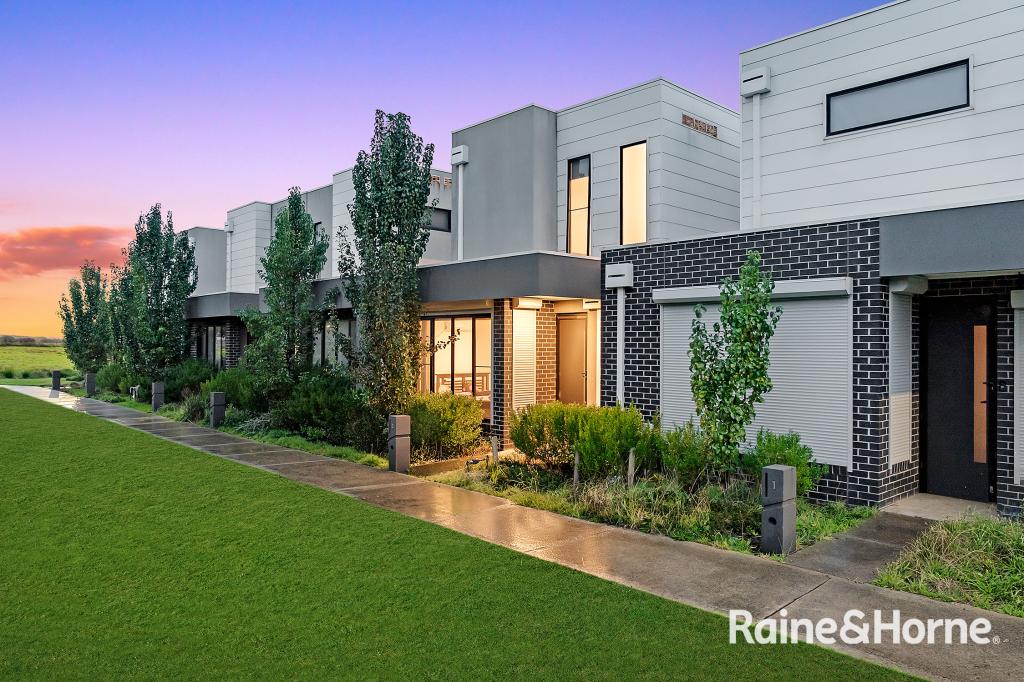 3 Mccomb Lane, Cranbourne, VIC 3977