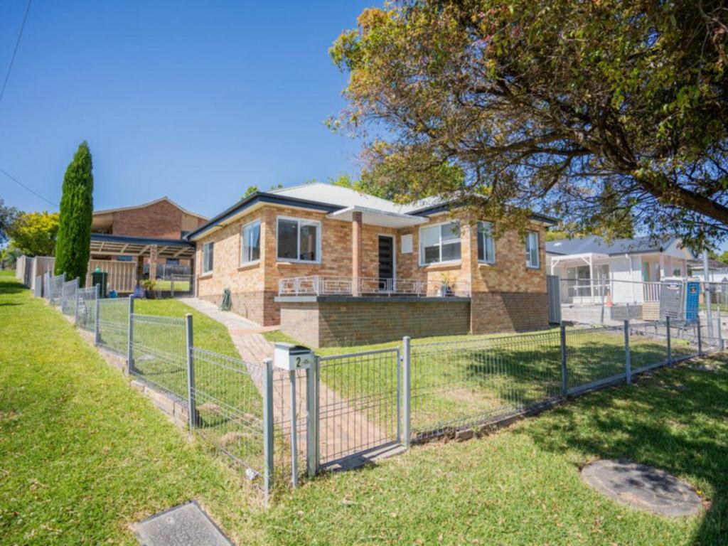 2 Edward St, Charlestown, NSW 2290