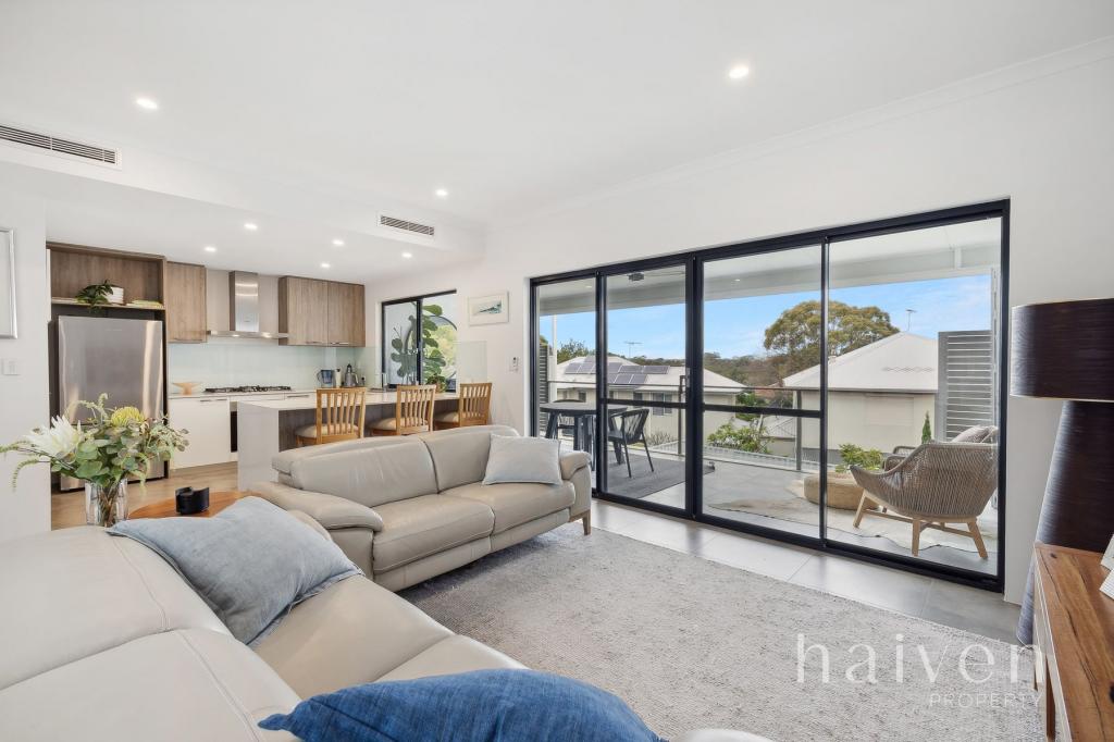 6d Hall St, Karrinyup, WA 6018