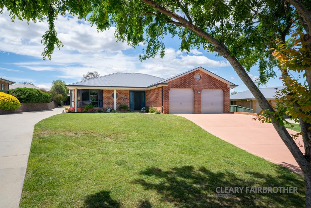 25 James Barnet Dr, Kelso, NSW 2795