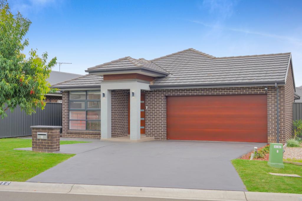 12 Clydesdale Rd, Cobbitty, NSW 2570