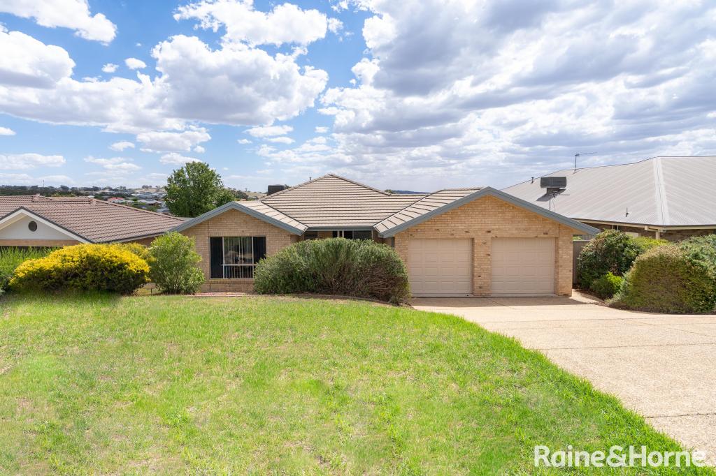 28 Kaloona Dr, Bourkelands, NSW 2650