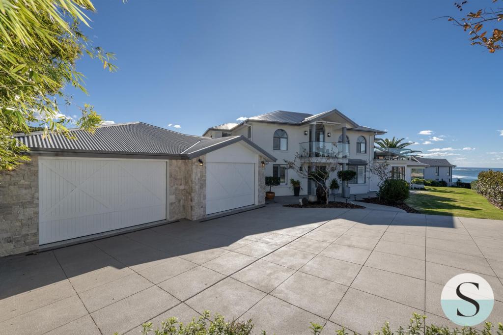 2 Spoon Rocks Rd, Caves Beach, NSW 2281