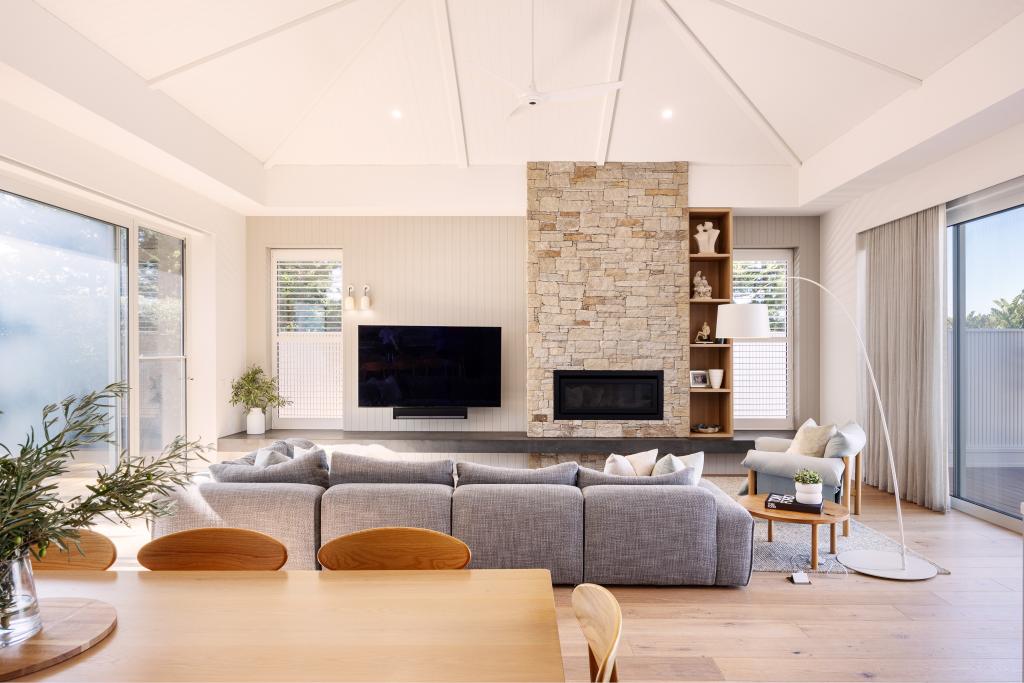 10 Sullivan St, Sorrento, VIC 3943
