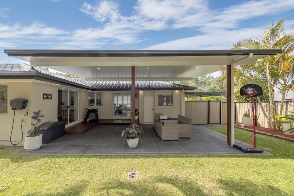 68 Renfrew Dr, Highland Park, QLD 4211