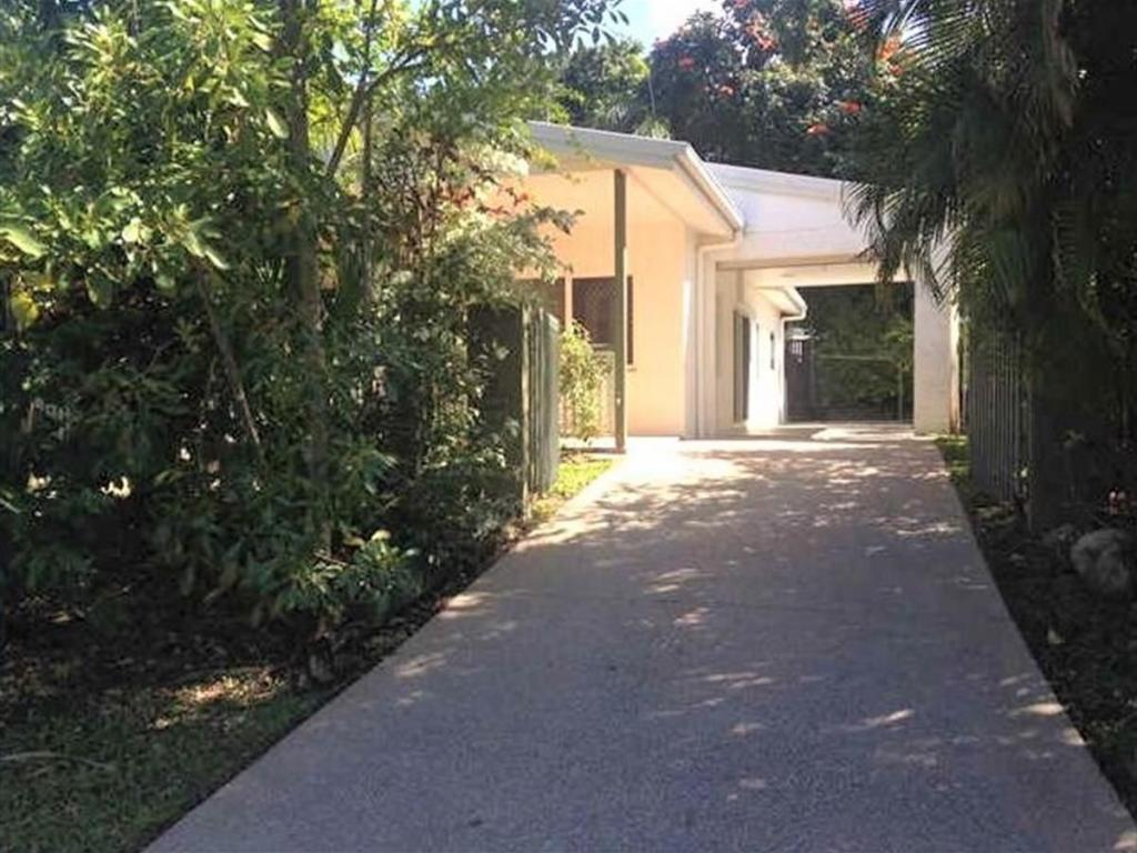 5 Toolong Cl, Smithfield, QLD 4878