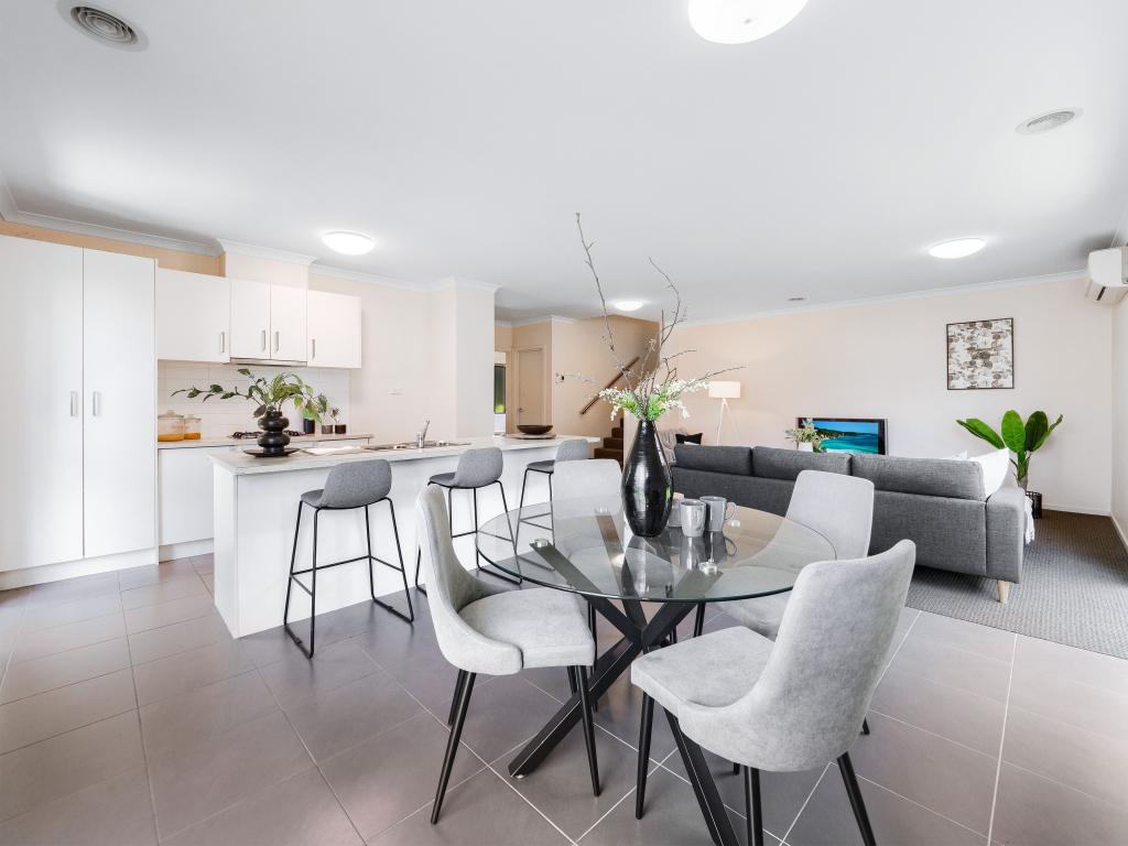 26 Botham Cres, Pakenham, VIC 3810