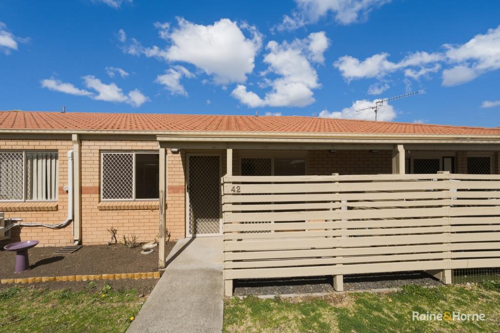 42/80-92 Queen Elizabeth Dr, Armidale, NSW 2350