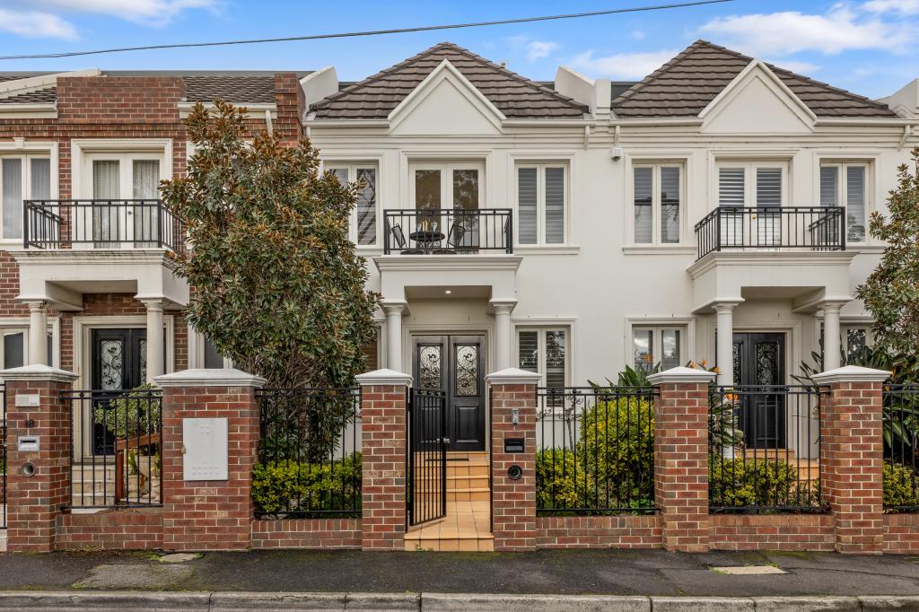 16 MARY ST, BRIGHTON, VIC 3186
