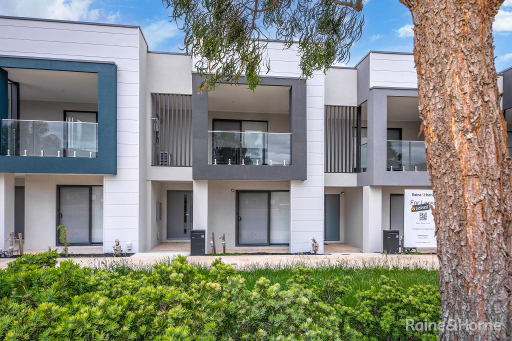 31 BANKS DR, DIGGERS REST, VIC 3427