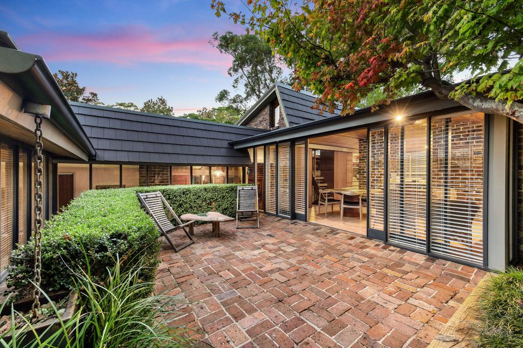 38 Mitchell Cres, Warrawee, NSW 2074