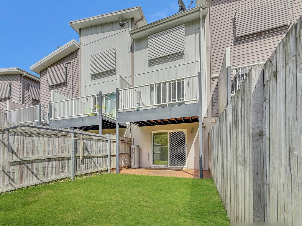 18/57-63 Mary St, Kingston, QLD 4114