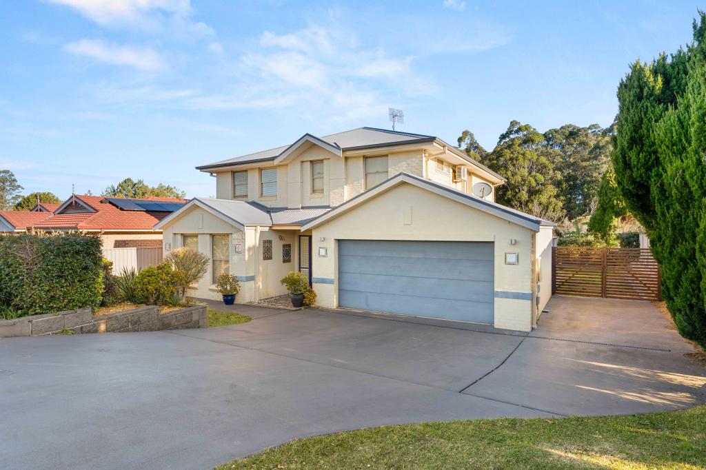 35 Emerald Dr, Meroo Meadow, NSW 2540