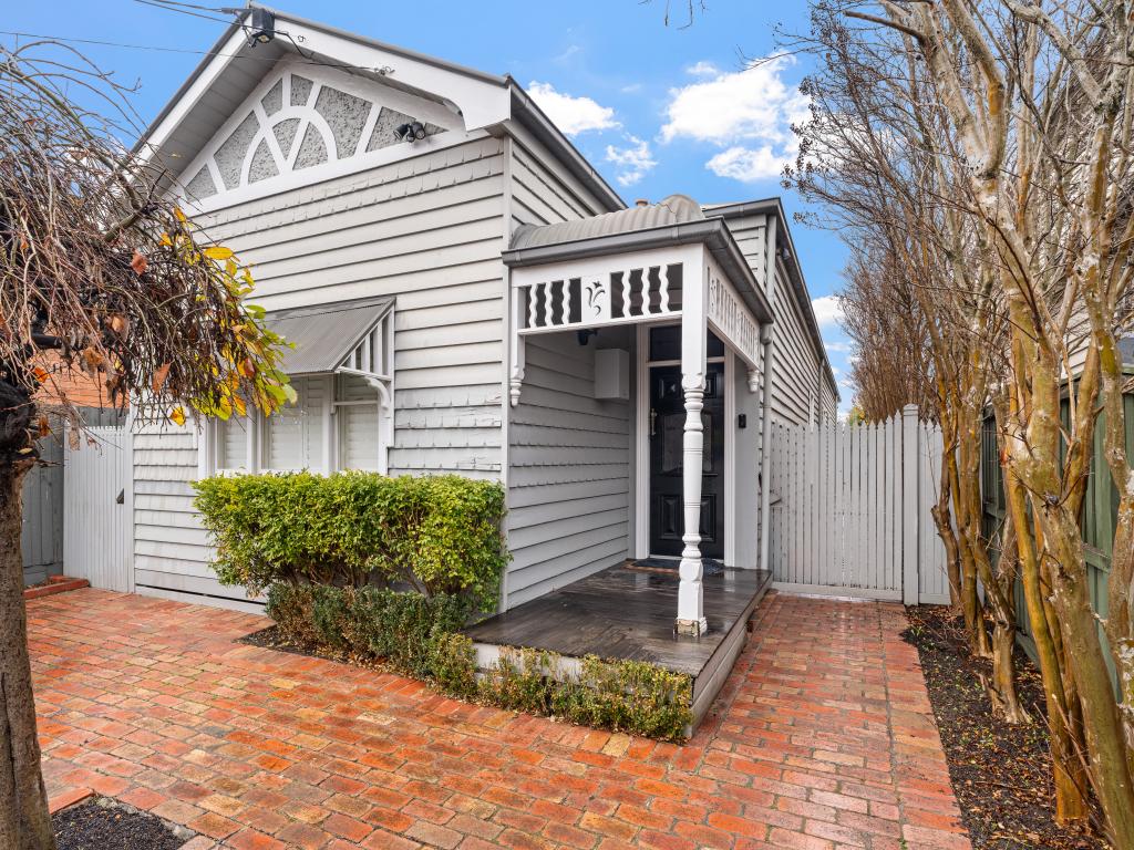 18 Vine St, Moonee Ponds, VIC 3039