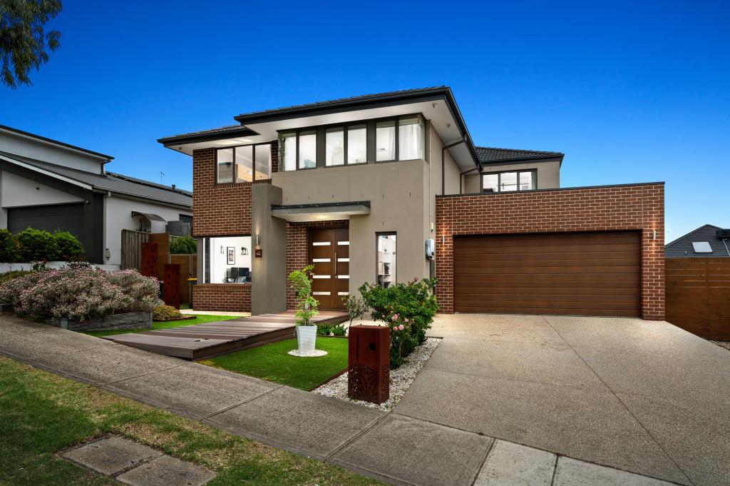 4 Birdseye Pde, South Morang, VIC 3752