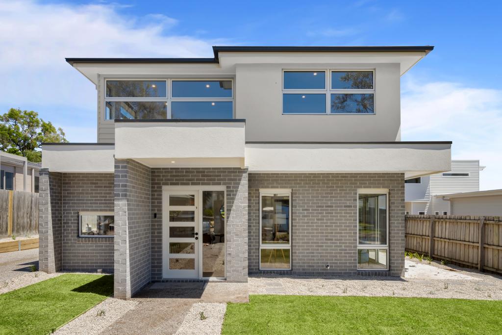 1-3/74 RAINIER AVE, DROMANA, VIC 3936