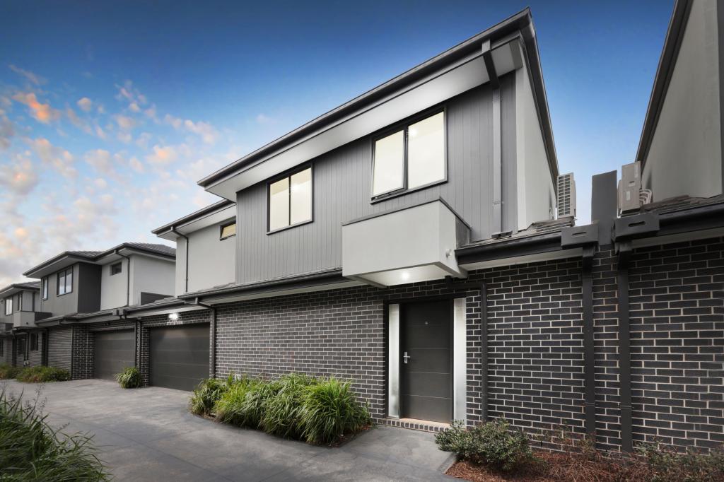 9/11 Hillcrest Dr, Westmeadows, VIC 3049