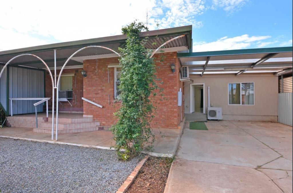 4 KINNANE ST, WHYALLA NORRIE, SA 5608