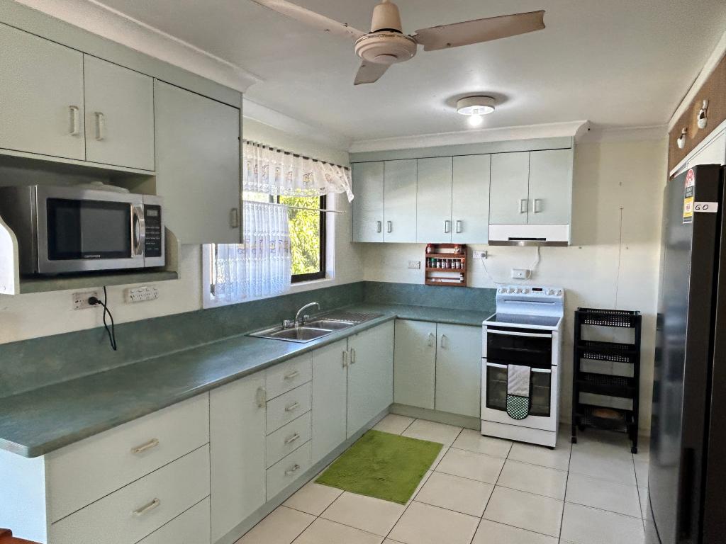 20 Barramundi St, Stanage, QLD 4702