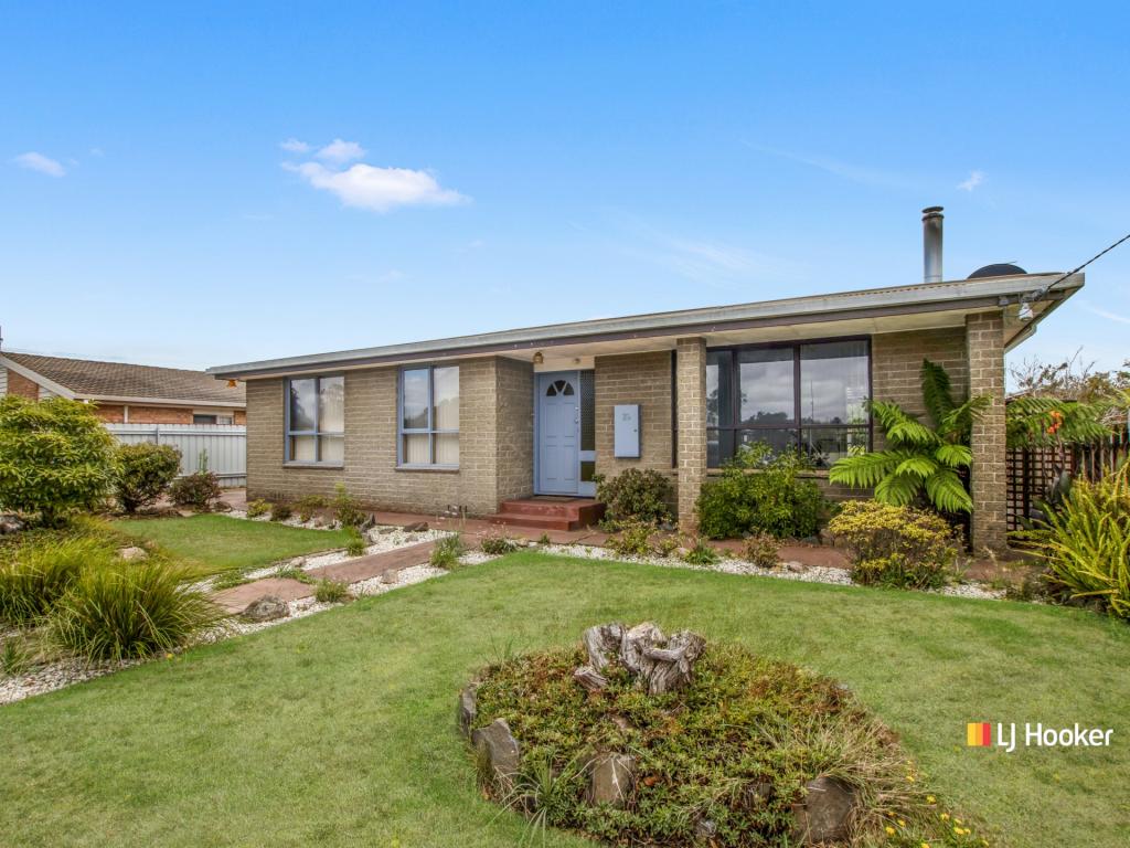 24 Charles St, Devonport, TAS 7310