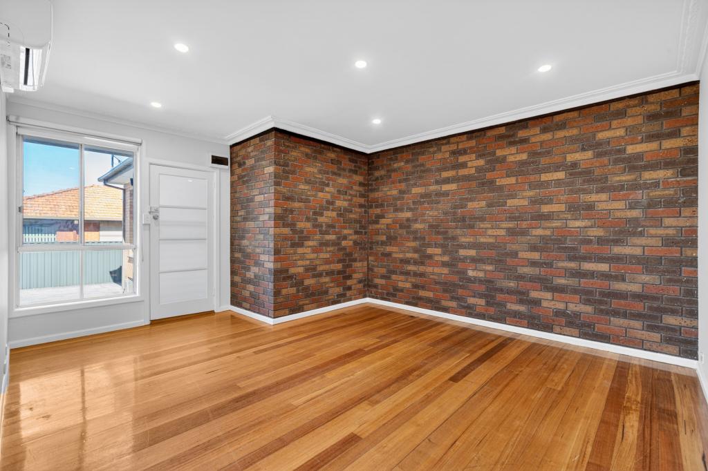 2/10 Sylvan Gr, Pascoe Vale, VIC 3044