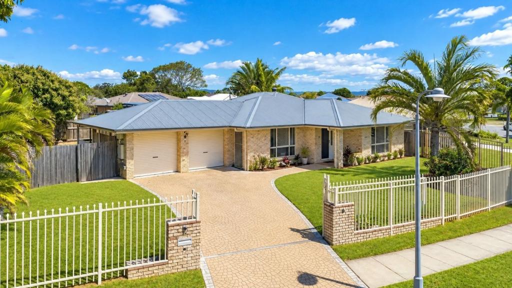 15-17 Wimbledon Dr, Morayfield, Morayfield, QLD 4506
