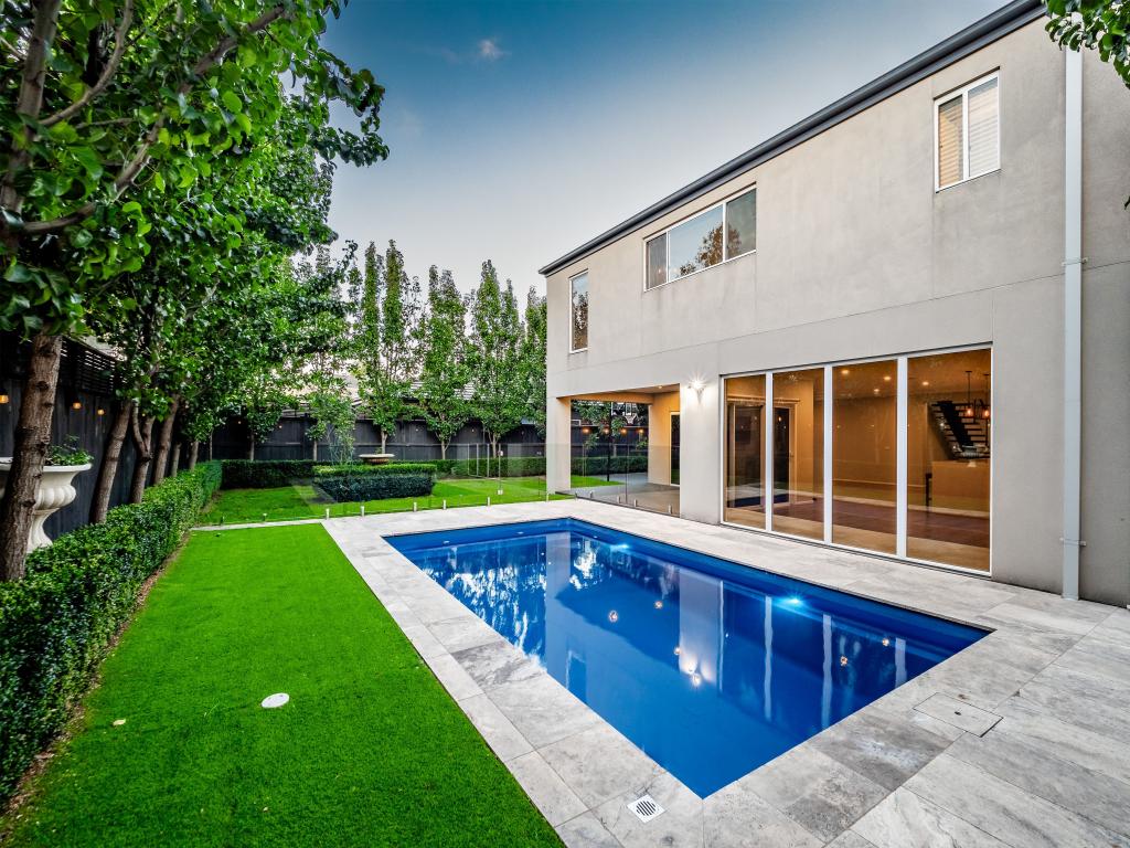 66 Mountainview Bvd, Cranbourne North, VIC 3977